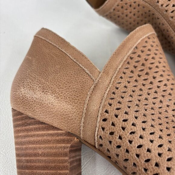 Lucky Brand Perforated Leather Bootie Size 8 Tan Suede Block Heel Peep Toe Boot - Picture 6 of 12